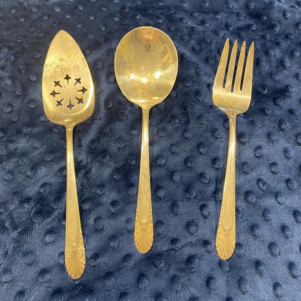 Elegant silver plated serving set